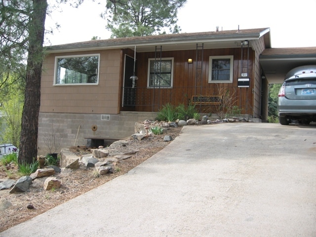Building Photo - 517 Hill Ave