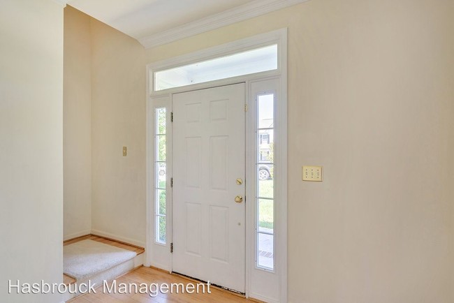 Building Photo - 3 br, 2.5 bath House - 2956 Magnolia Bend