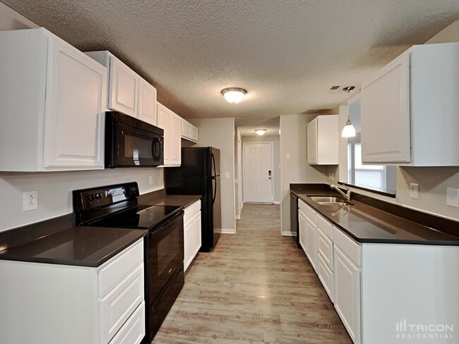 Building Photo - 4815 Harri Ann Dr
