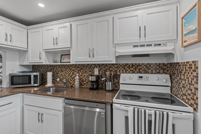 Foto del edificio - 750 NE Spanish River Blvd