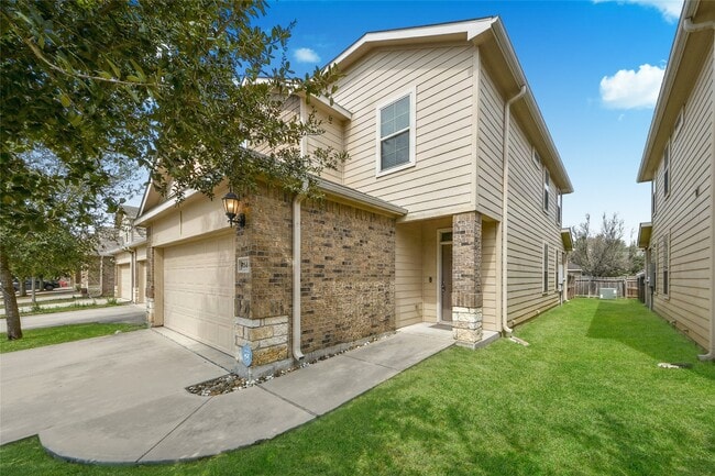 Foto del edificio - 17024 Wilthorne Gardens Ct