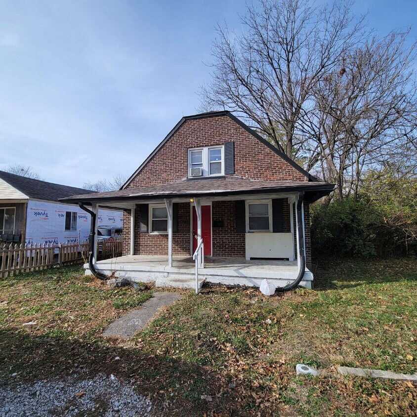 Martindale-Brightwood 4BR/2BA House! - Martindale-Brightwood 4BR/2BA House!