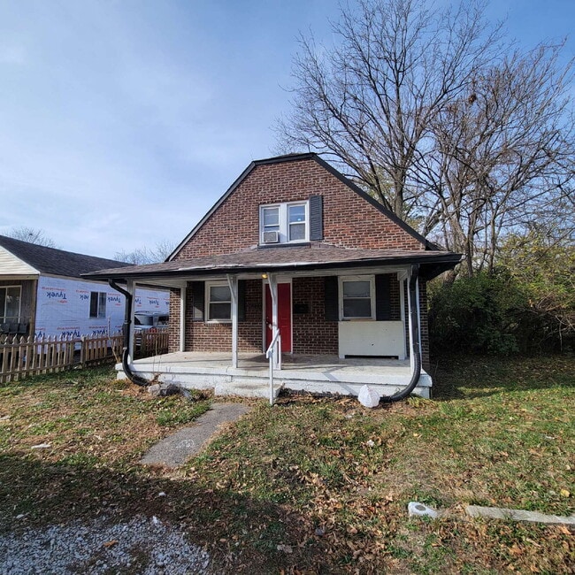 Martindale-Brightwood 4BR/2BA House! - Martindale-Brightwood 4BR/2BA House!