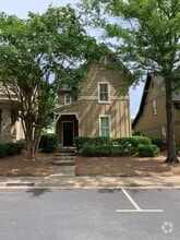 Building Photo - Super Cute Creekside Cottage