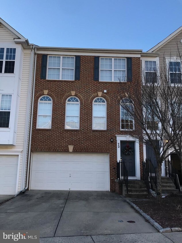 Foto principal - 72 Inkberry Cir