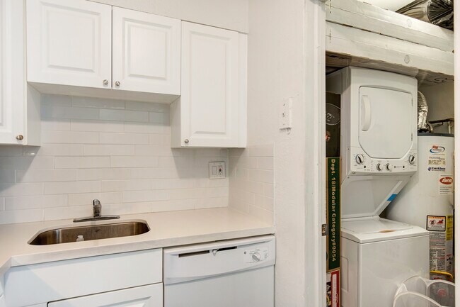 Foto del edificio - 532 NW 11th St