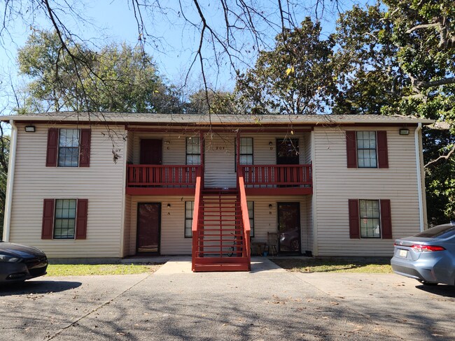 Foto del edificio - Coming soon!!! 2-Bedroom Apartment in Prime Decatur Location - Don't Miss Out!