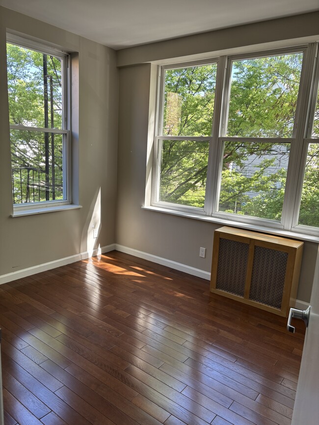 Bedroom - lots of windows! - 325 E 235th St