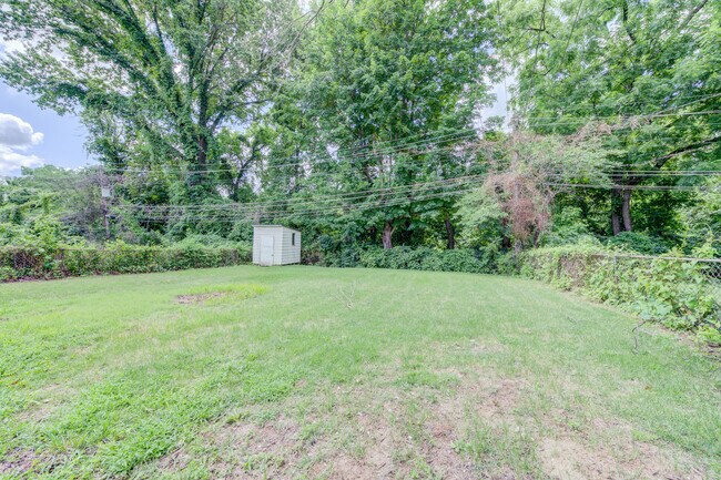 Building Photo - 8922 Marcella Ave