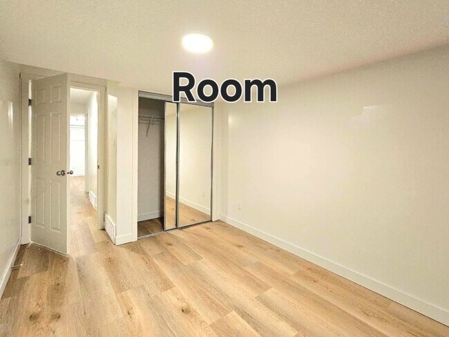 Photo du bâtiment - 6341 King Wynd SW