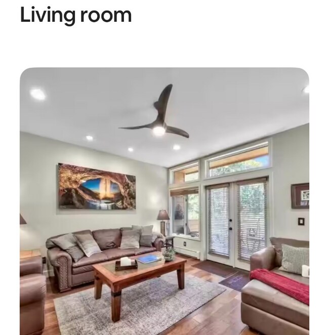 Foto del edificio - 120 Village Blvd