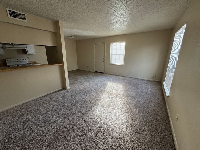 Foto del edificio - 4504 Chase Cir