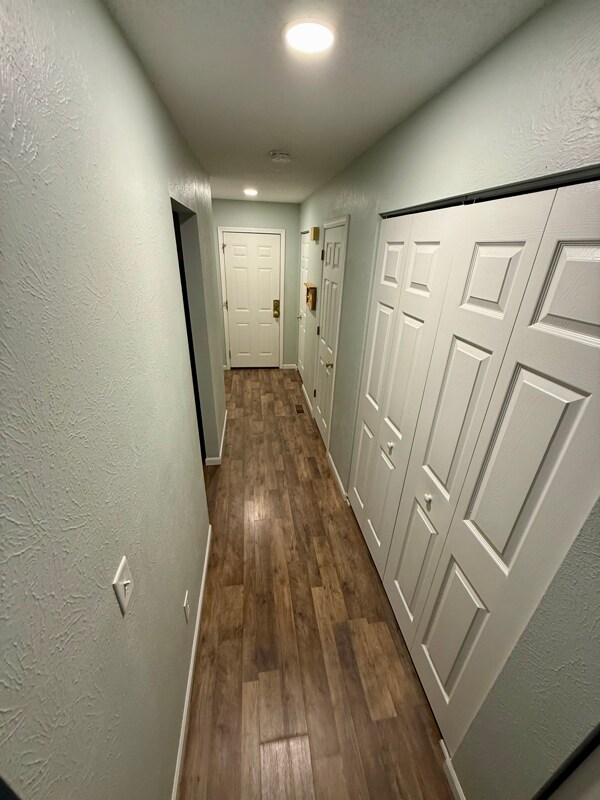 Foto del edificio - 2759 Pin Oak Dr