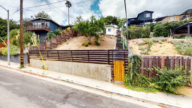 Foto del edificio - 2850 Chadwick Cir