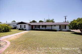 Building Photo - 723 W Cactus Wren Dr