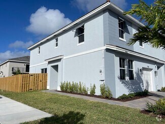 Building Photo - 116 NE 13th Ave