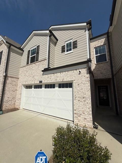 Building Photo - 950 Sunny Lk Dr