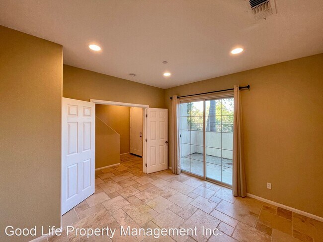 Building Photo - 3 br, 2.5 bath House - 2468 Longstaff Ct