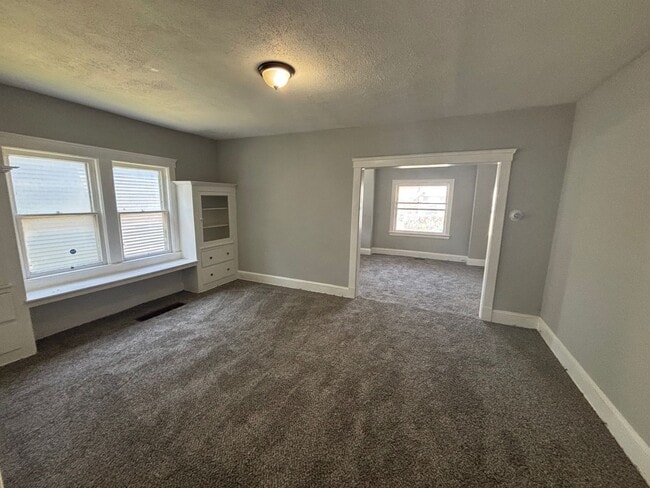 Building Photo - 1750 Alcoy Rd