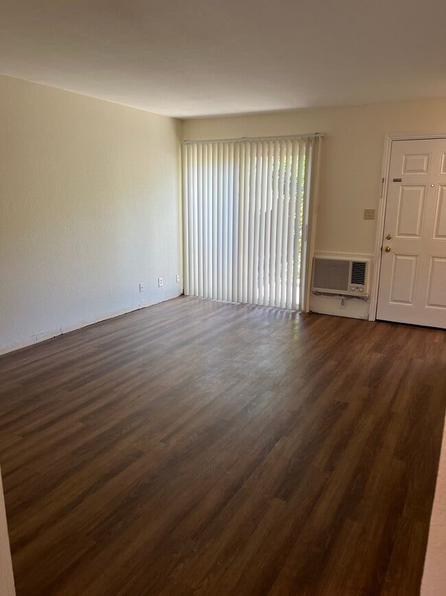 Sala de estar - 1919 Ygnacio Valley Rd