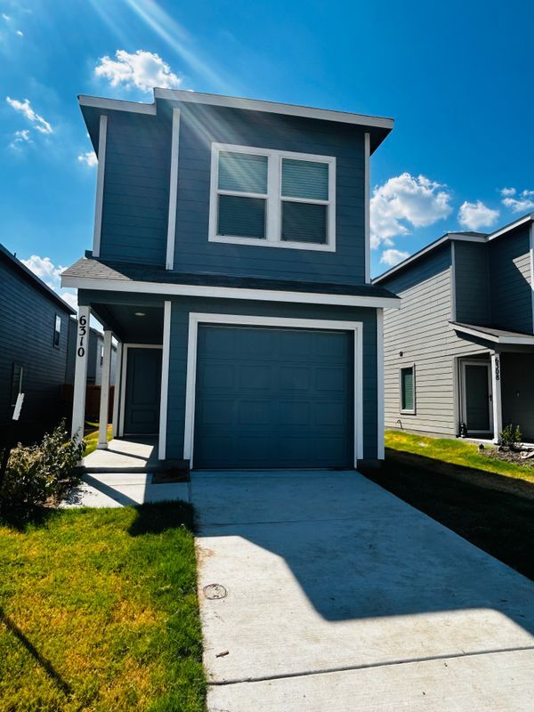 Building Photo - 6310 Sandpiper Ln