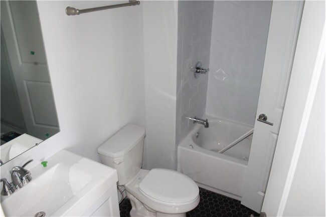 Foto del edificio - 2006 N Front St