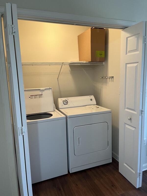 Foto del edificio - 1523 Harts Ridge Drive - 1