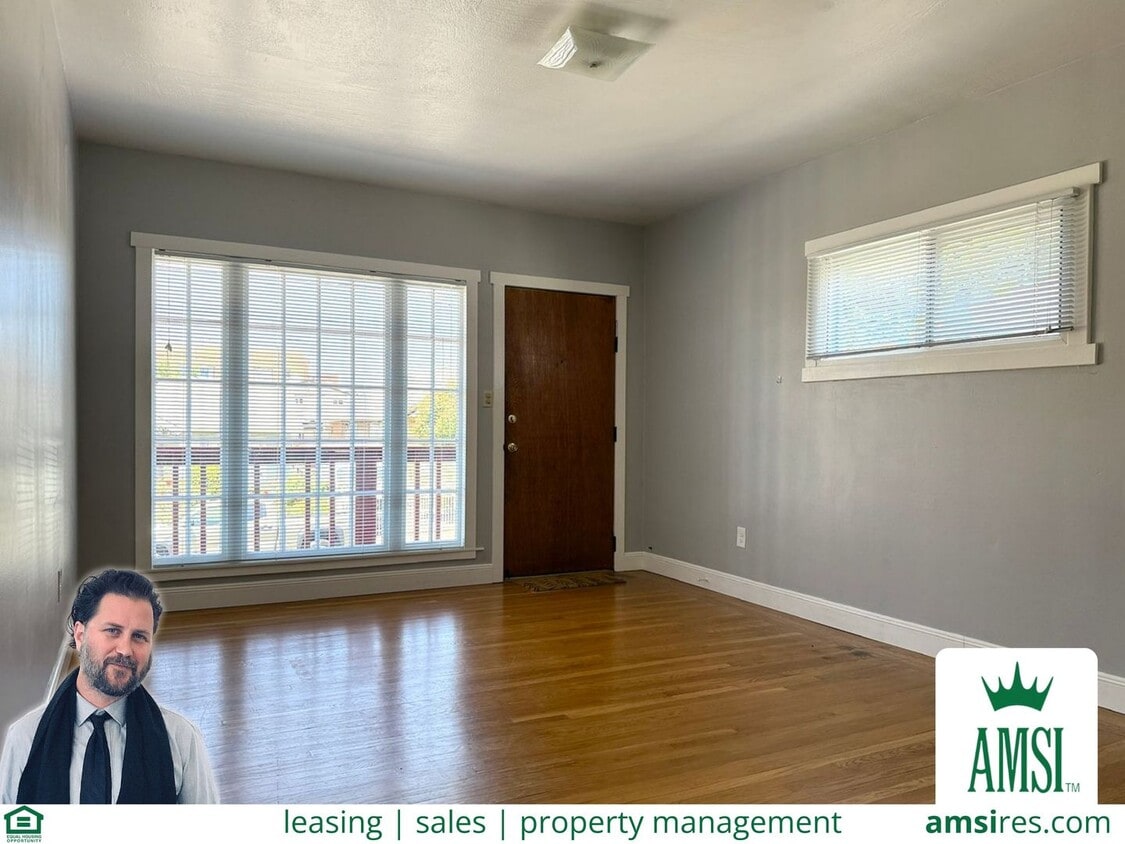 Primary Photo - Amazing Oakland! Spacious 2 bedroom 1 bath...