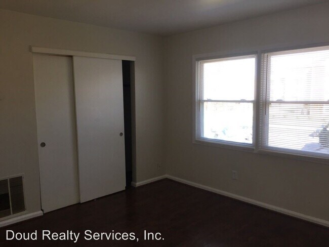 Building Photo - 3607 Gum Dr