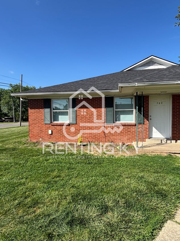 700-706 Shun Pike - 700-706 Shun Pike