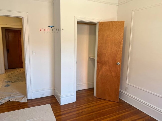 Building Photo - 25-66-66 42nd St