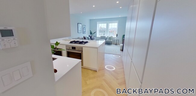 Foto del edificio - 12 Commonwealth Ave