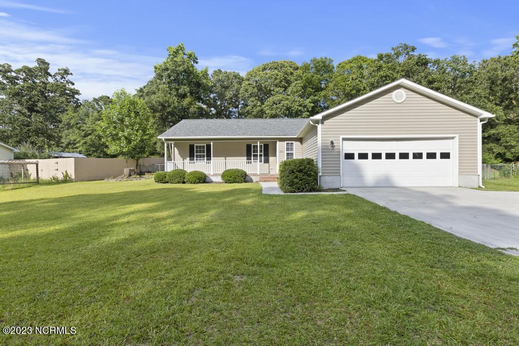 251 S Creek Dr, Jacksonville, NC 28540 House for Rent in Jacksonville