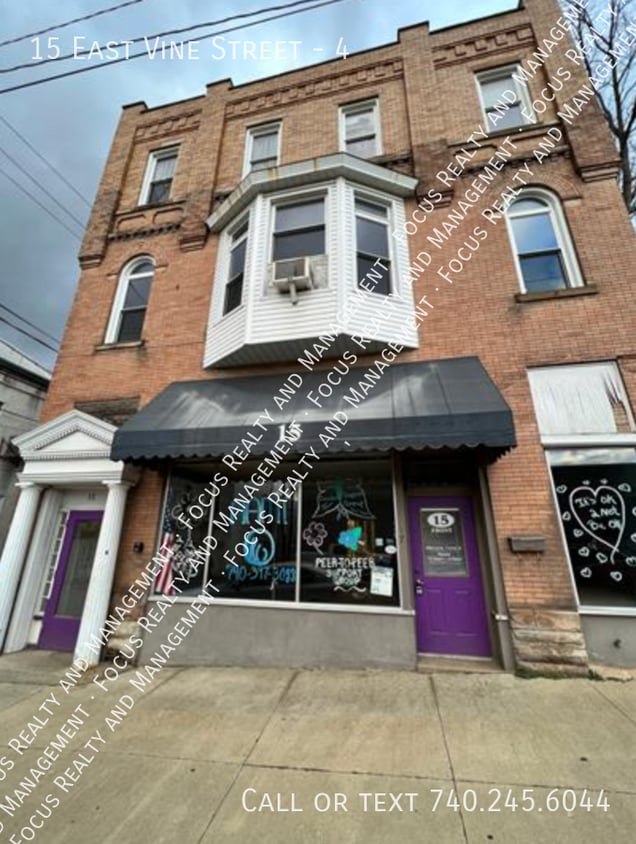 Primary Photo - 15 E Vine St