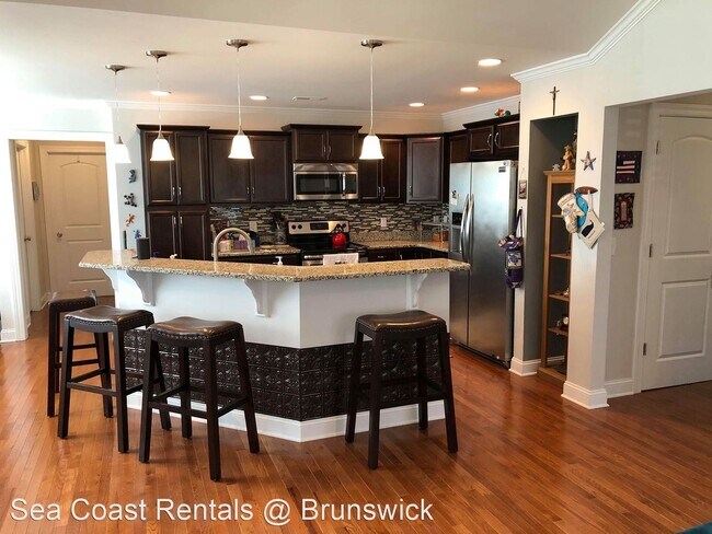 Foto del edificio - 3 br, 2 bath House - 2218 Wilmington Road