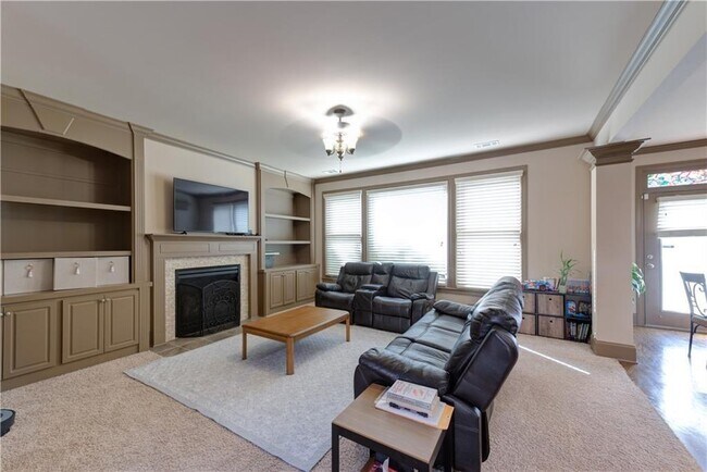 Foto del edificio - 5230 Habersham Hills Dr