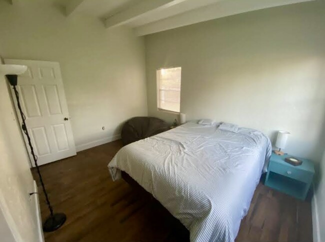 Foto del edificio - 1011 Green Rd