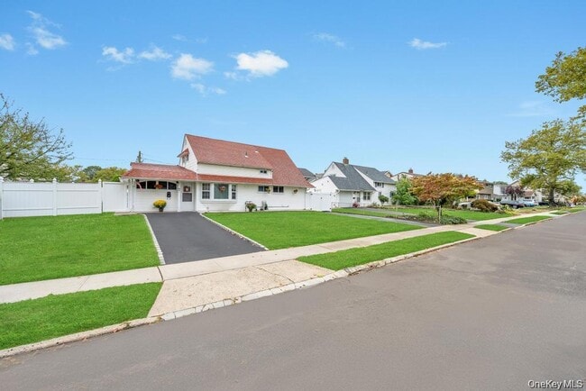 Foto del edificio - 46 Hardy Ln