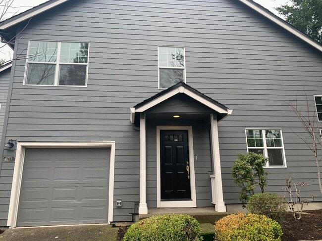 Building Photo - 9613 NW Miller Hill Dr