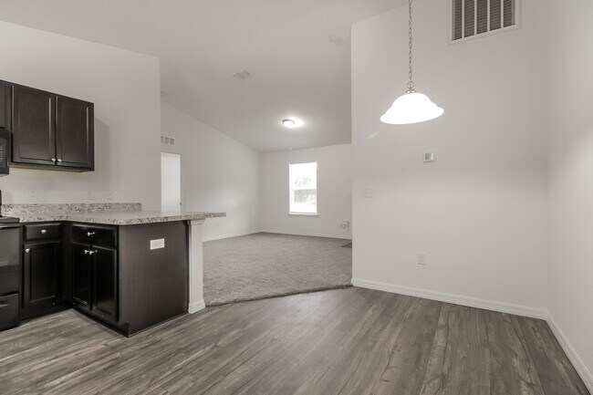 Foto del edificio - 15818 SW 37th Cir