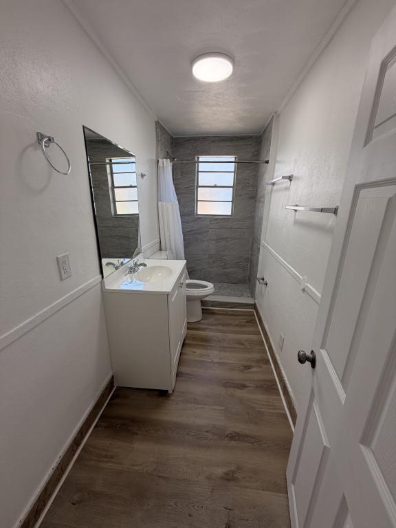 Foto del edificio - 1045 W Gore St