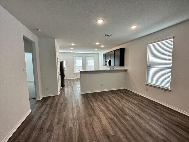 Foto del edificio - 16646 Moss Ln