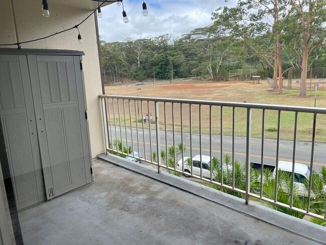 Building Photo - 95-045 Waikalani Dr