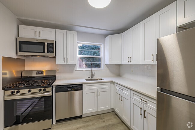 Interior Photo - Lodi Circle Apartments