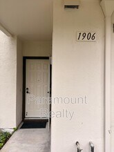 Building Photo - 1400 Bowe Ave