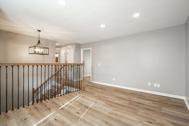 Building Photo - 1075 Carol Jean Trail