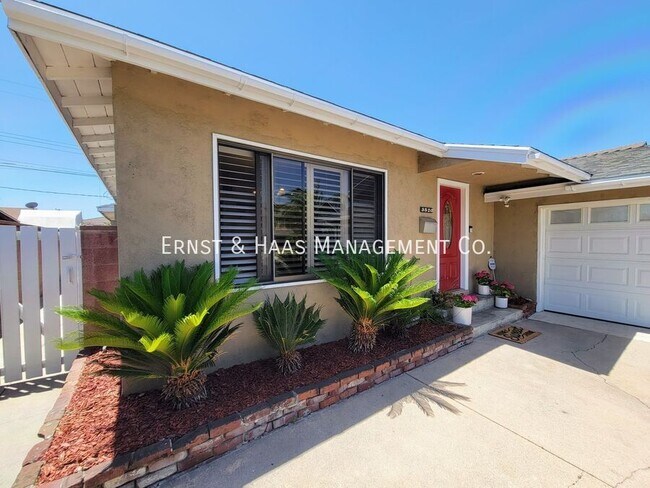 Foto del edificio - 3520 E Curry St