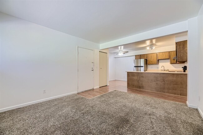 Foto del edificio - 5995 W Hampden Ave