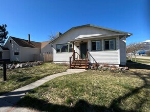 Building Photo - 519 N 3rd St