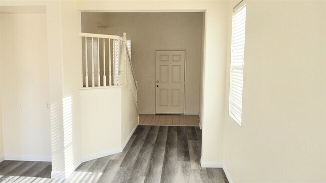 Building Photo - 4 br, 3 bath House - 11742 Vista Verde St ...